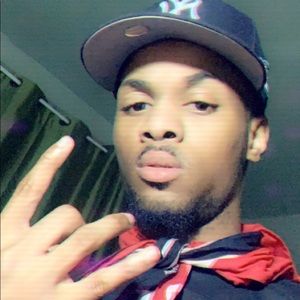 Meet your Posher, Eli